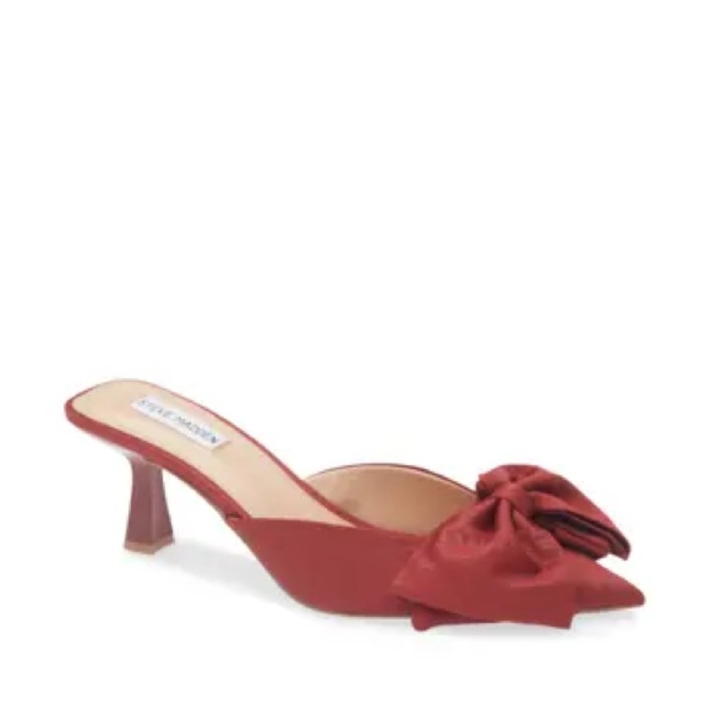 Steve Madden Burgundy Heeled Sandals